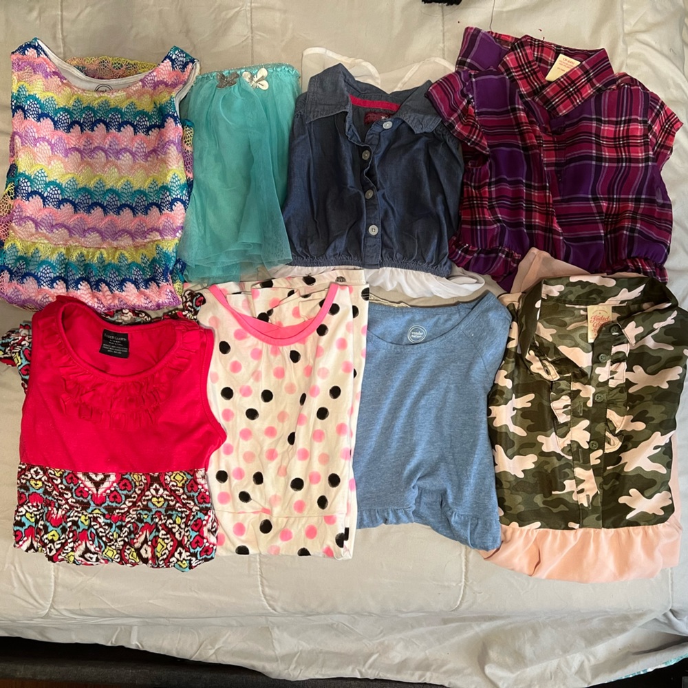 Set of 8 dresses